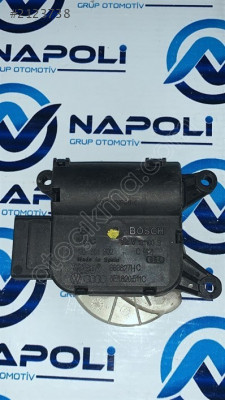 8E1820511C KALORİFER AYAR MOTORU AUDİ A4 2001/2006