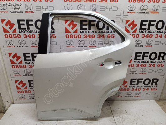 TOYOTA YARİS ORJİNAL ÇIKMA SOL ARKA KAPI 20