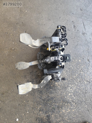 2023 Fiorino pedal takım orjinal hatasız çıkma