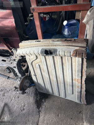 Duster orta bagaj arka panel panel