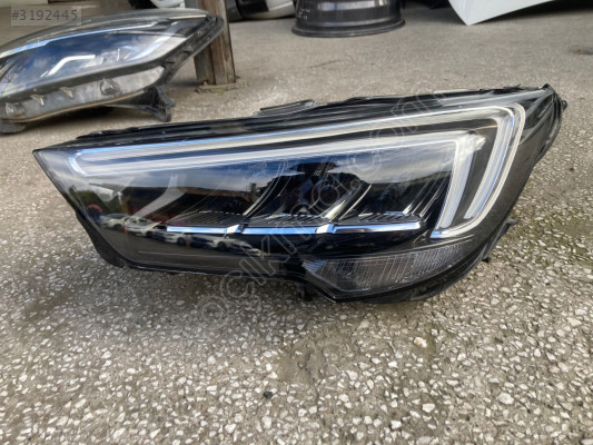 Opel CROSSLAND x sol far