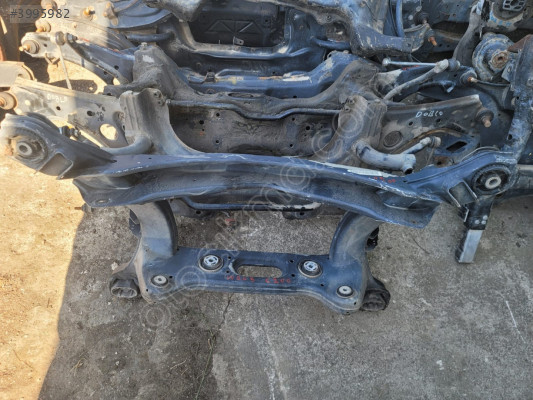 MERCEDES W205 C200 ÖN TRAVERS ALKAN OTOMOTİV