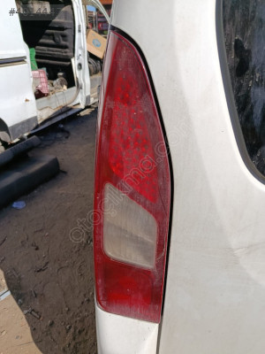 Peugeot partner sol arka stop