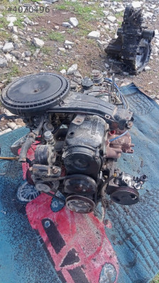 Mazda 323 1.6 karbüratörlü motor