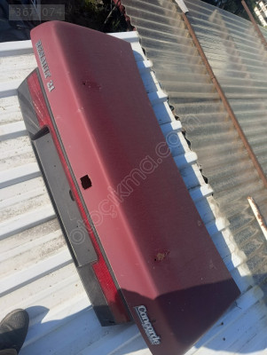 Renault 21 bagaj kapağı