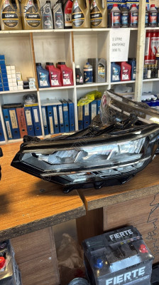 Passat b8.5 far sol Orjinal 3G1941035P