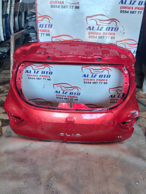 Renault clio 4 bağaj kapağı