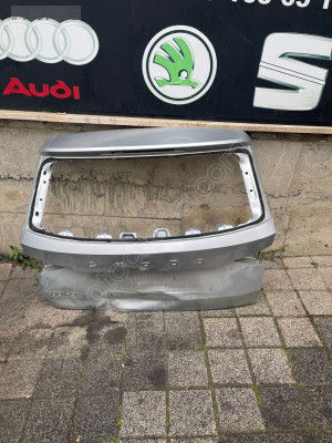 SKODA KODİAQ BAGAJ KAPAĞI