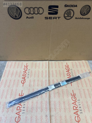 VW Passat B5 1997-2000 Sol Arka Kapı Çıtası 3B0853753