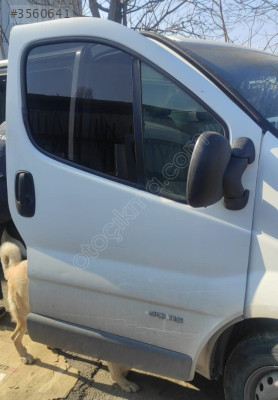 RENAULT TRAFİC 2 SAĞ ÖN KAPI KOMPLE