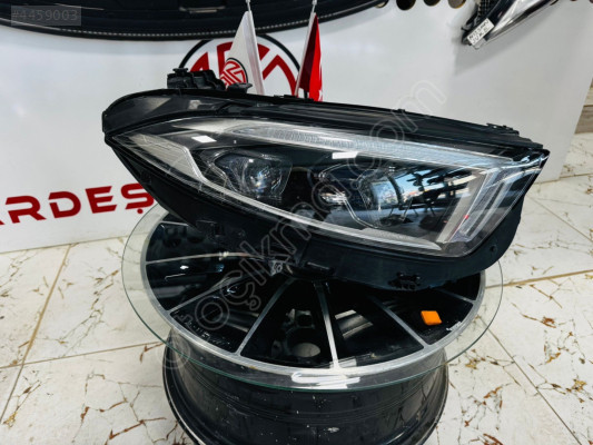 Mercedes CLS sağ ön far
