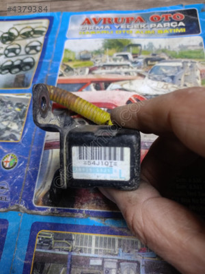 38930 54J1 Suzuki granda Vitara2 04/08 model airbag sensörü