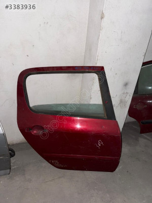PEUGEOT/PEJO 307 ORJİNAL ÇIKMA DOLU SAĞ ARKA KAPI