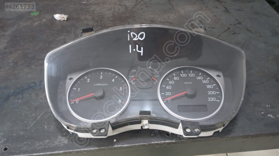 HYUNDAİ İ20 1,4 GÖSTERGE PANELİ