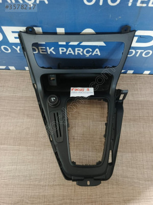 FORD FOCUS 3 VİTES ÇERÇEVESİ