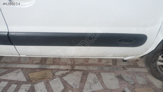 Kango sağ ön kapı bandı