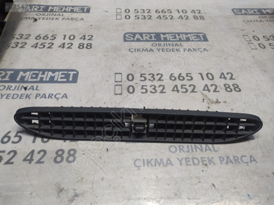 ÇIKMA SKODA OCTAVİA A4 GÖĞÜS CAM ÖNÜ IZGARASI 8D0819635A