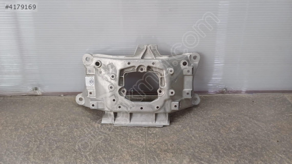 AUDI A6 2013 2020 ŞANZUMAN ALT TRAVERSİ 8K0399263BH