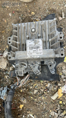 Renault Megane 3 1.5 dci motor beyni