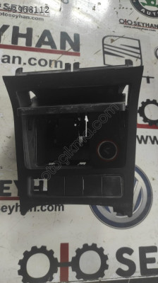 5K0863475A Golf 6 ön küllük ve çakmaklık