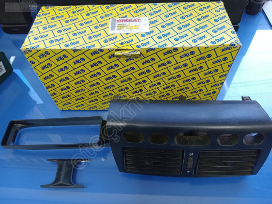 735297844 KAPAK, KONSOL FIAT PALIO SIENA STRADA