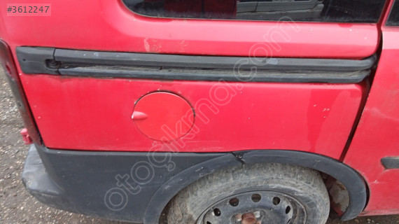 Opel.combo c sağ sürgü kapı kızağı yedek parça