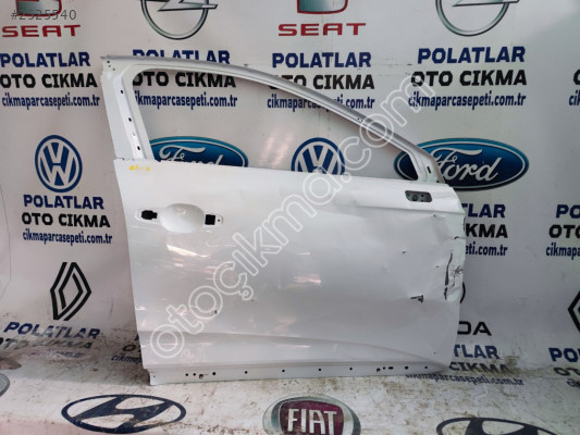 Renault Clio 5 ön sağ kapı Orjinal