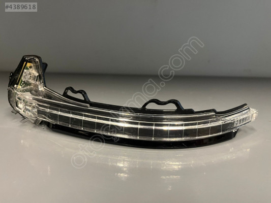 AUDİ A4 SOL AYNA SİNYALİ ORJİNAL 8W0949101