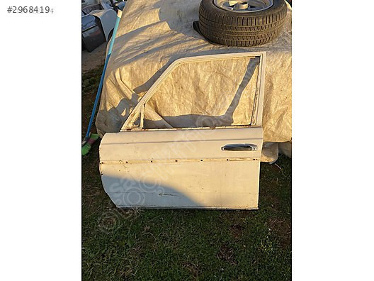 MERCEDES W123 ORJİNAL SOL ÖN KAPI ÇIKMA TEMİZ