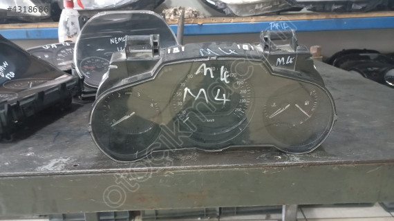 RENAULT MEGANE 4 GÖSTERGE PANELİ
