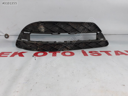 Mercedes C 204 TAMPON IZGARASI GÜNDÜZ LEDİ SAĞ A2048803324