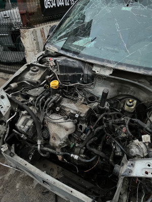 RENAULT CLİO 1.6 8VALF ÇIKMA ÇALIŞIR DURUMDA MOTOR ✅