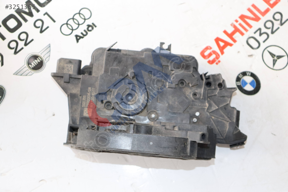 2021 2024 BMW İX SAĞ ÖN KAPI KİLİDİ 7932208