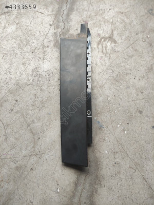 Fiat egea sağ arka kapı direk pilastiği