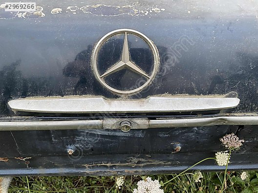 MERCEDES W115 ORJİNAL NİKELAJ BAGAJ TUTAMAĞI