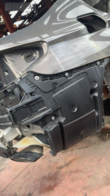 BMW G30 SAĞ ARKA TAMPON BRAKETİ