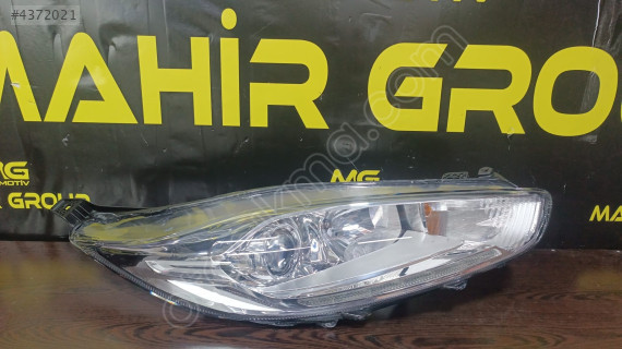 2014-17 FORD FİESTA SAĞ LEDLİ FAR ORJİNAL ÇIKMA