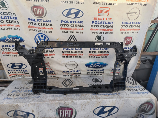 Hyundai Tucson ön panel
