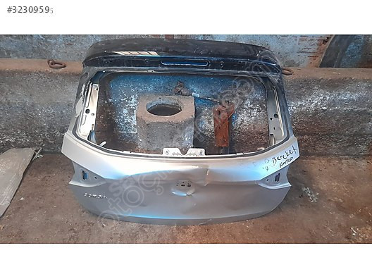 Opel Corsa f bagaj kapağı orjinal