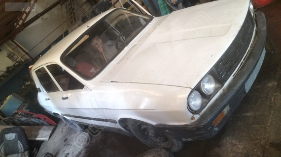 Renault 12 Toros sedan kapılar