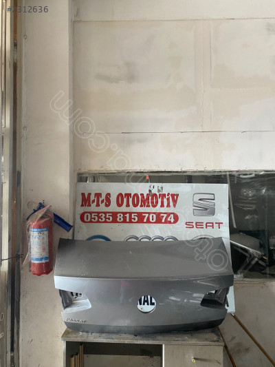 VOLKSWAGEN PASSAT B8 BAGAJ KAPAĞI 2014-2018