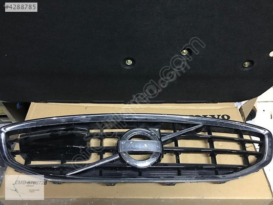 VOLVO S60 PANJUR ÖN IZGARA