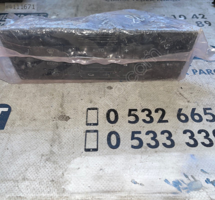 ÇIKMA AUDI A4 8D0 820 043 P 8D0820043P KLİMA KONTROL PANELİ