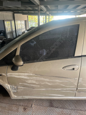 FİAT LİNEA SOL ÖN KAPI