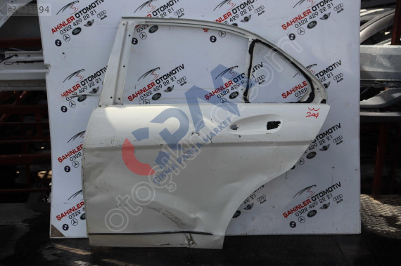 MERCEDES C SERİSİ A204 W204 SOL ARKA KAPI