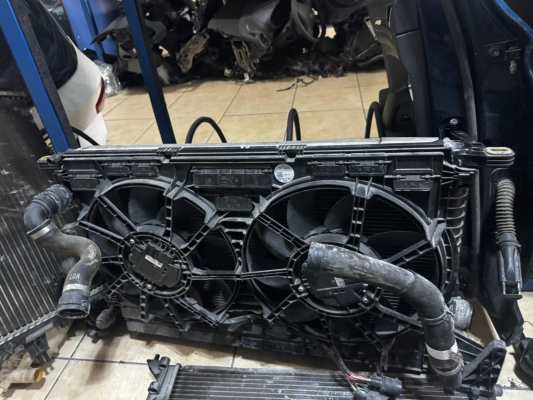 AUDİ A6 3.0 D RADYATÖR SET