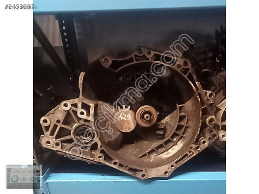 Opel Corsa D 1,2 Çıkma Şanzıman F (17)