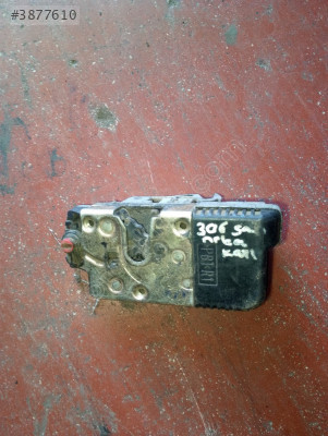 Peugeot 306 çıkma sağ arka kapı kilidi