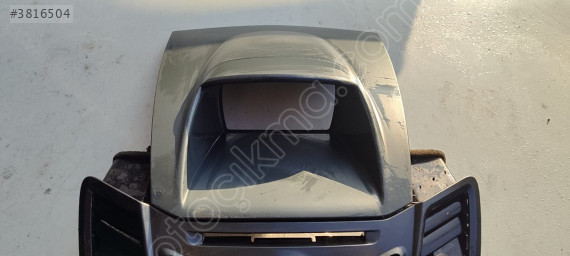 Ford Fiesta 2009-2016 arası Teyp çerçevesi