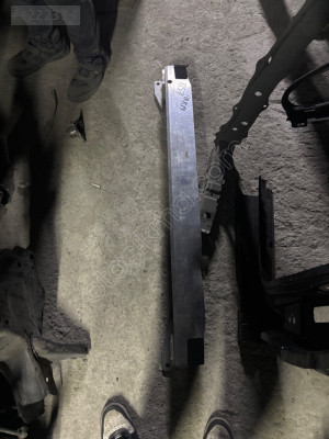 DS7 arka tampon demiri